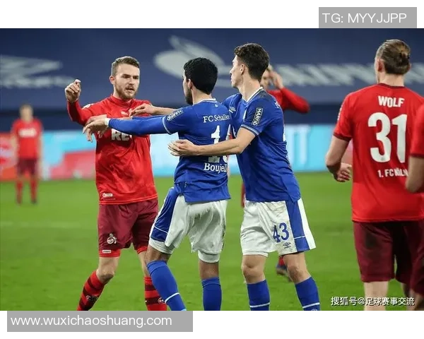 费伦茨与莫斯科的激烈对决揭示足球战术的精彩博弈与团队精神